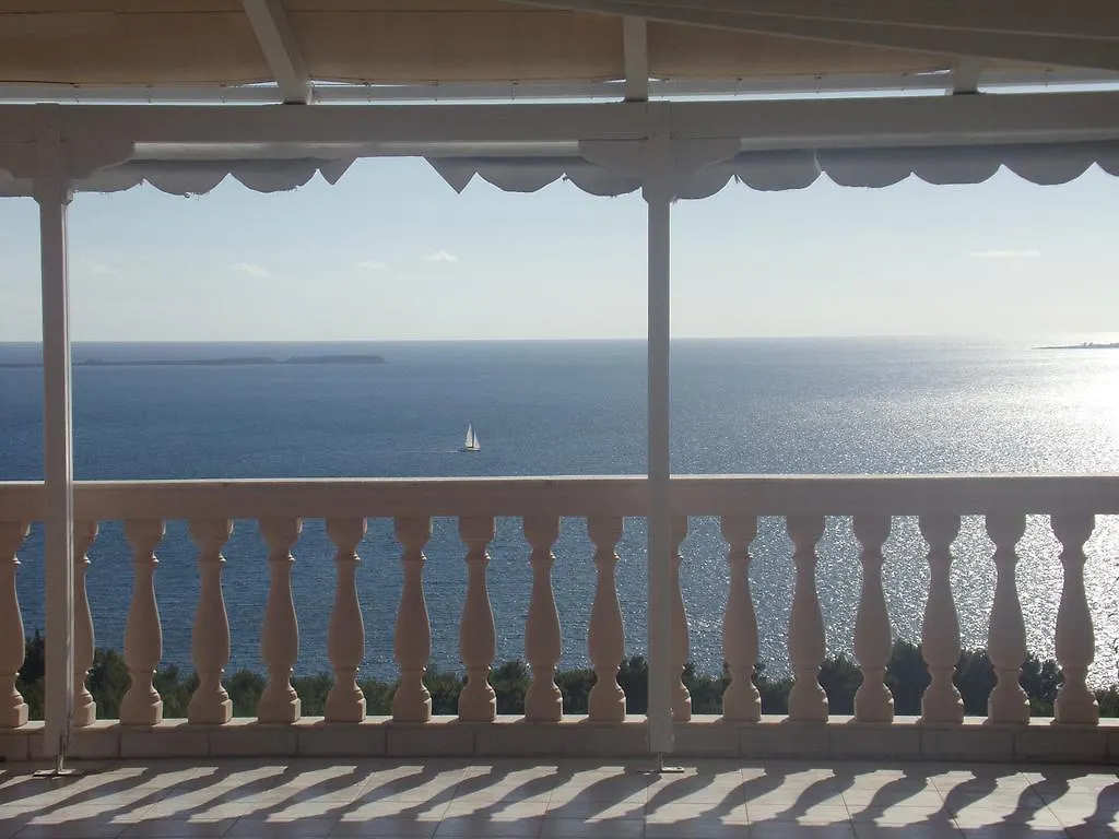 Sunshine Resort لاسي شقة