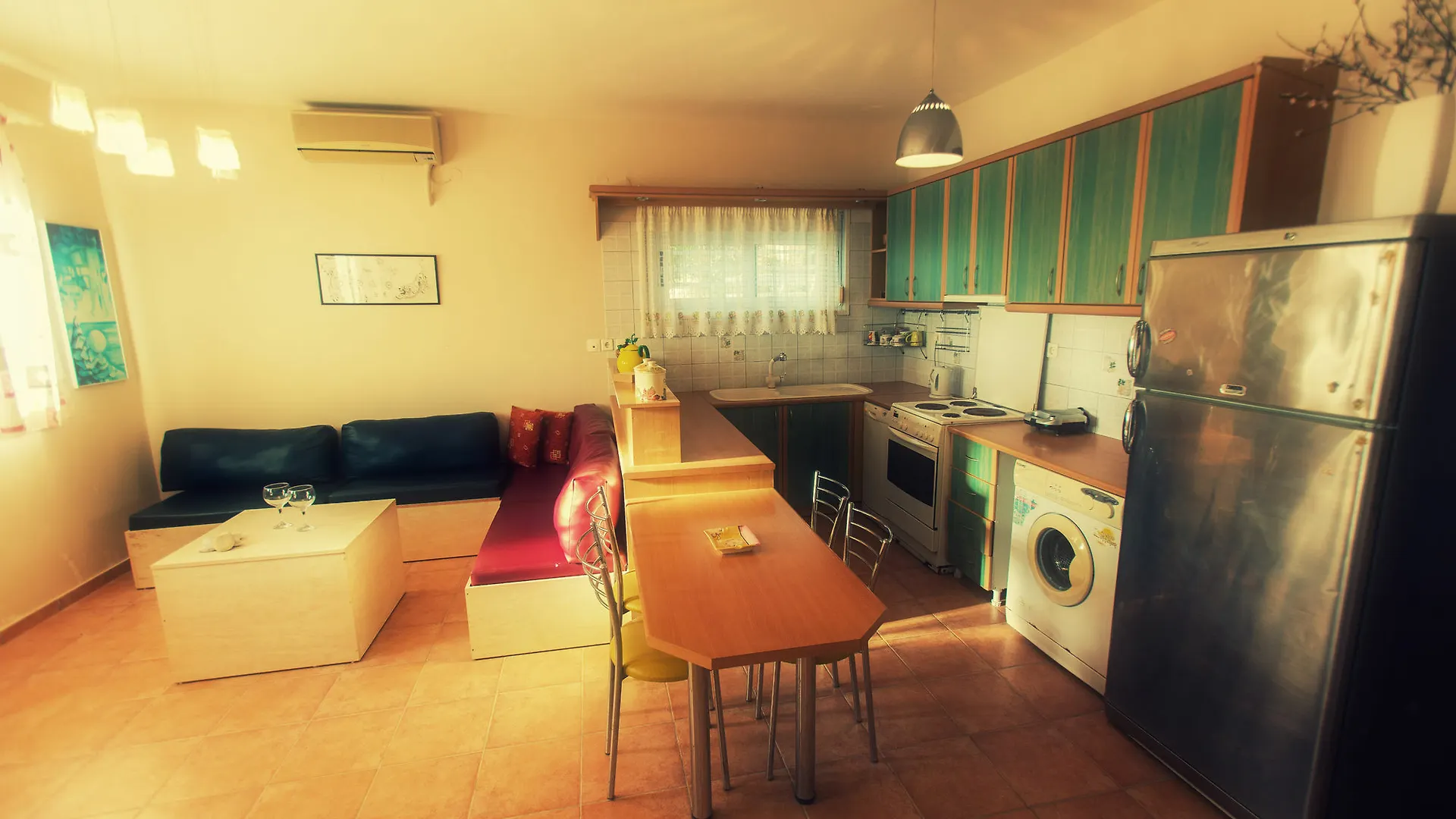 Sunshine Resort Lassi